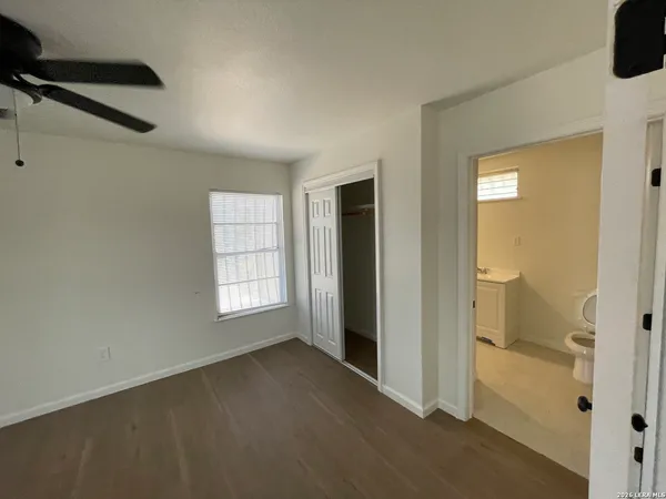 $1,550 | 5547 Stonybrook Drive, San Antonio, TX 78242