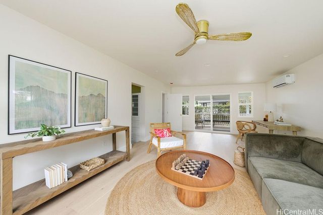 $3,500,000 | 3198 Alika Avenue, Honolulu, HI 96817