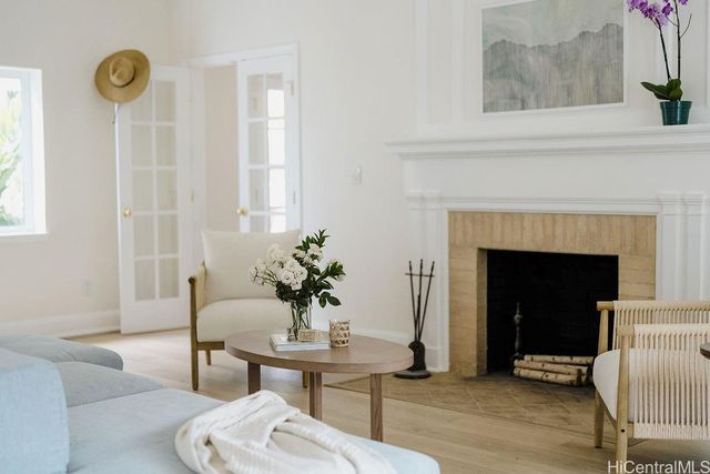 $3,500,000 | 3198 Alika Avenue, Honolulu, HI 96817