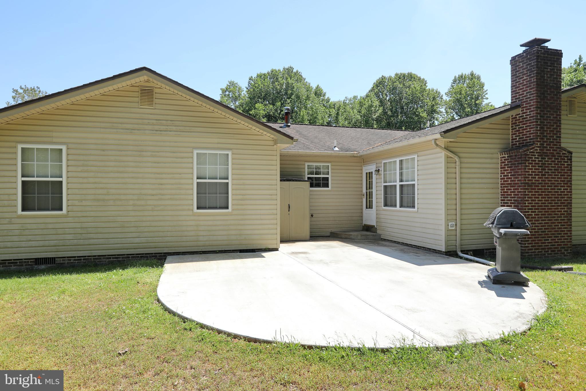 8575 Turkey Hill Road Pomfret, MD 20675 - Photo 7 of 42 Gallery Image 7