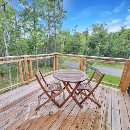 $498,400 | 365 Mondamin Trail, La Pointe, WI 54850