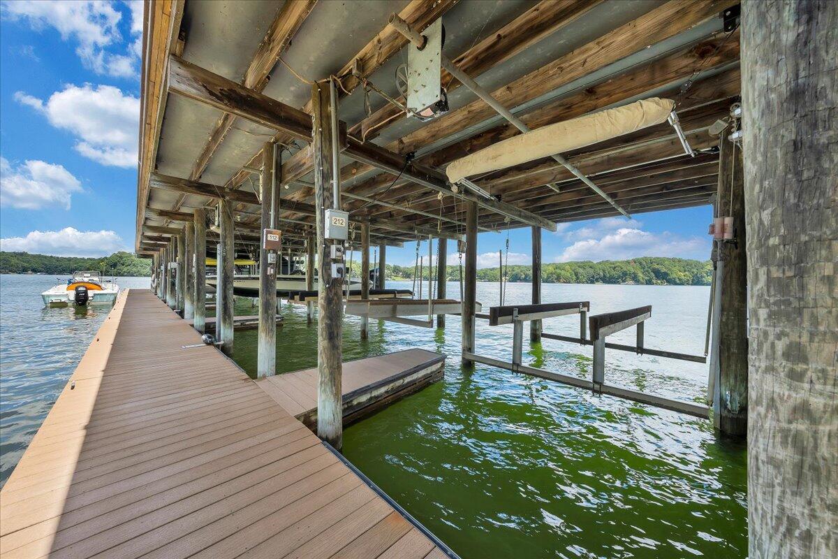845 Gangplank Road, Unit 212 Moneta, VA 24121 - Photo 8 of 64 39-MIB05741