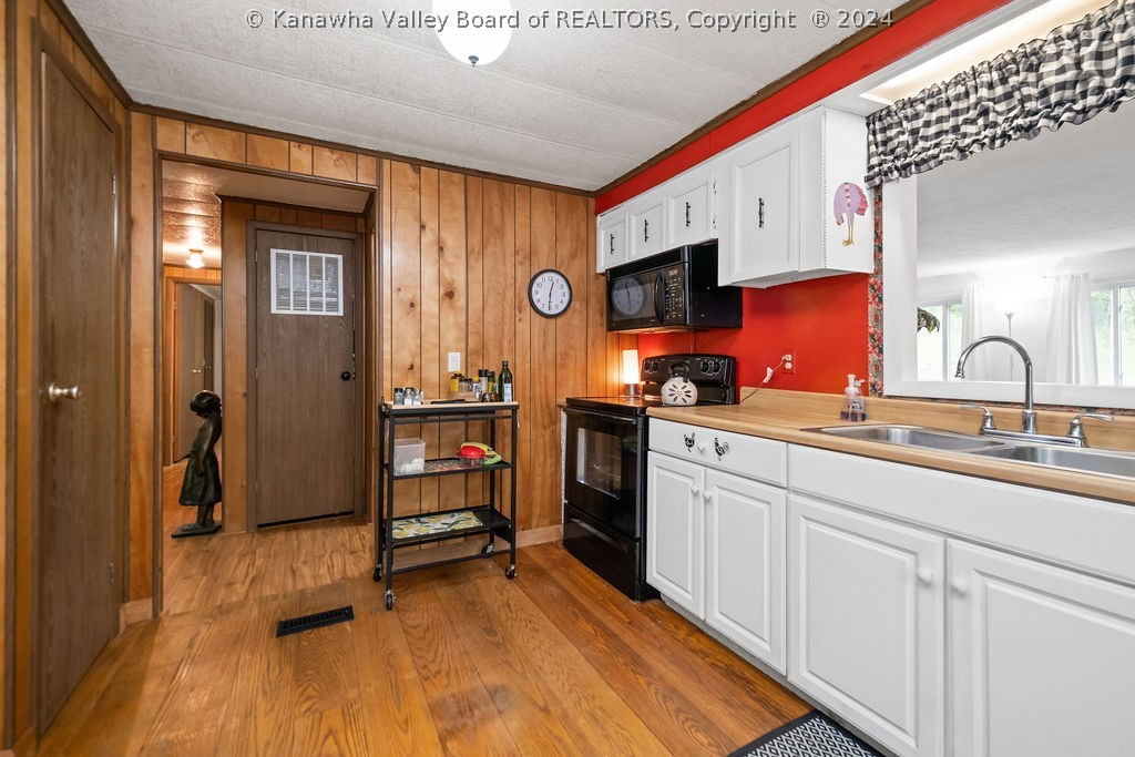 1545 Coco Road Elkview, WV 25071 - Photo 11 of 32 Gallery Image 11