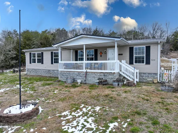 $257,400 | 721 Old Midway Road, Midway, TN 37809