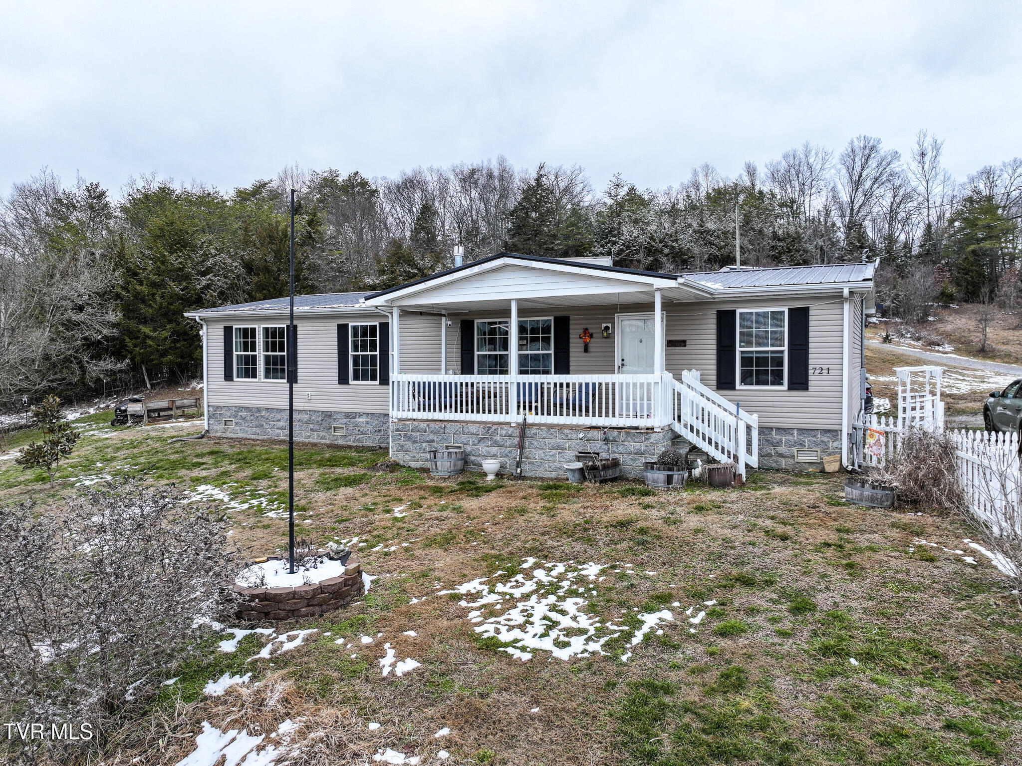 721 Old Midway Road Midway, TN 37809 - Photo 32 of 51 DJI_20260205151147_0080_D