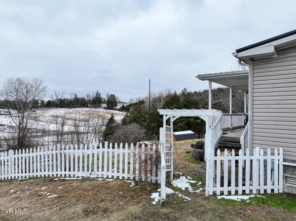 $257,400 | 721 Old Midway Road, Midway, TN 37809