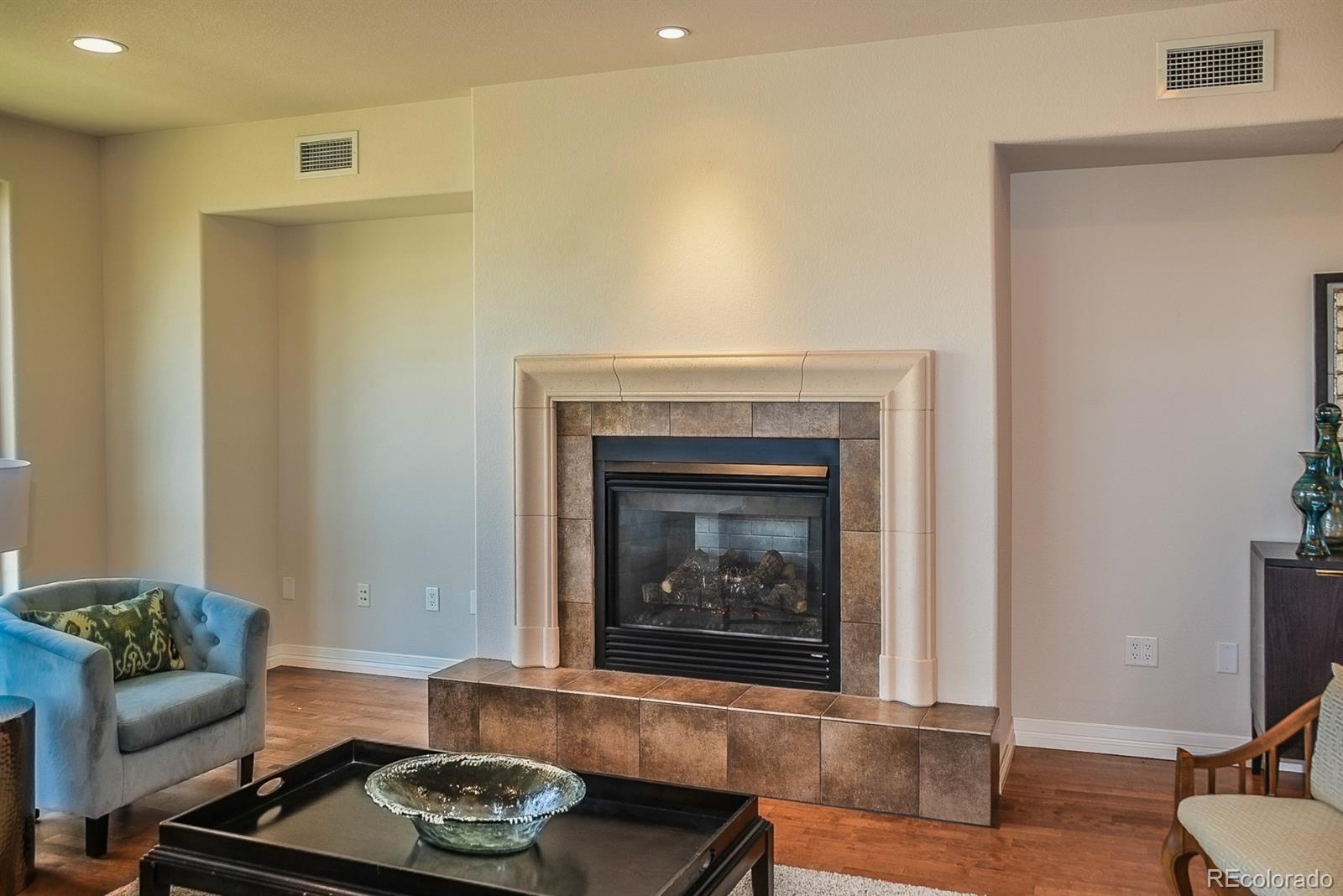89 Rampart Way, Unit 302 Denver, CO 80230 - Photo 5 of 34 Gallery Image 5