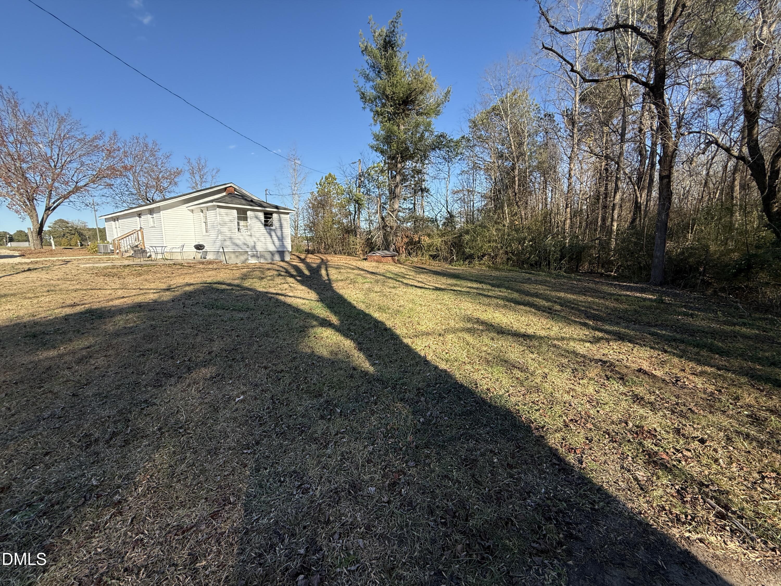 895 Stewart Road Four Oaks, NC 27524 - Photo 28 of 38 a view of the outside space