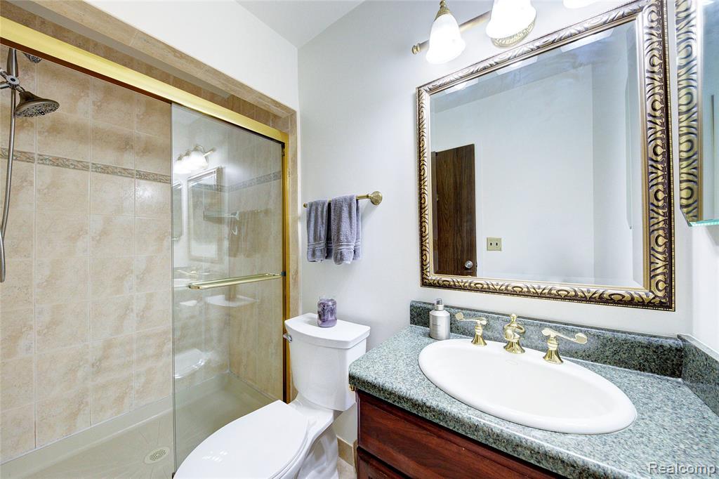 44323 Hanford Road Canton, MI 48187 - Photo 20 of 31 Gallery Image 20