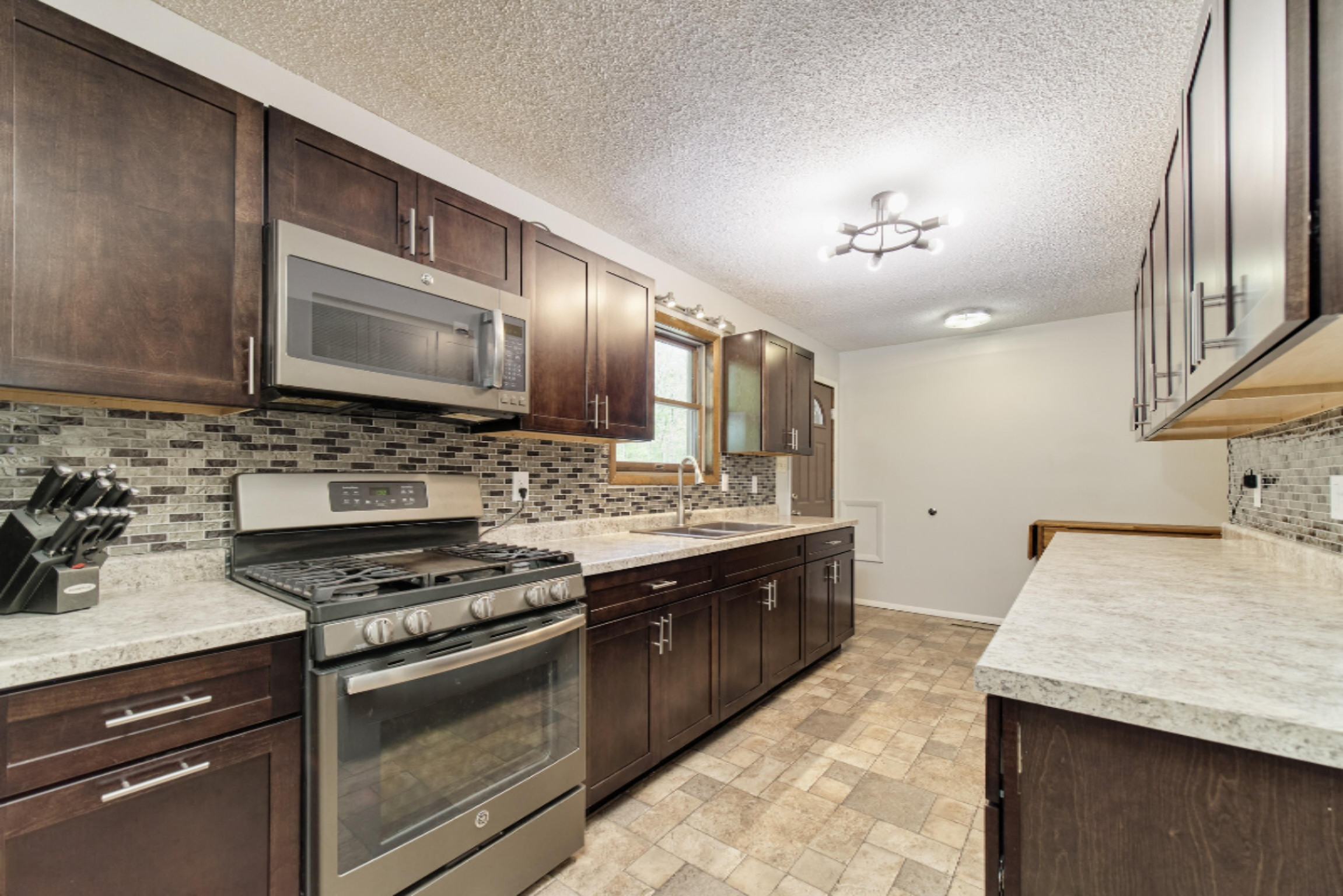 8578 South 116th Avenue Rothbury, MI 49452 - Photo 26 of 54 8578_S_116th_Ave-25