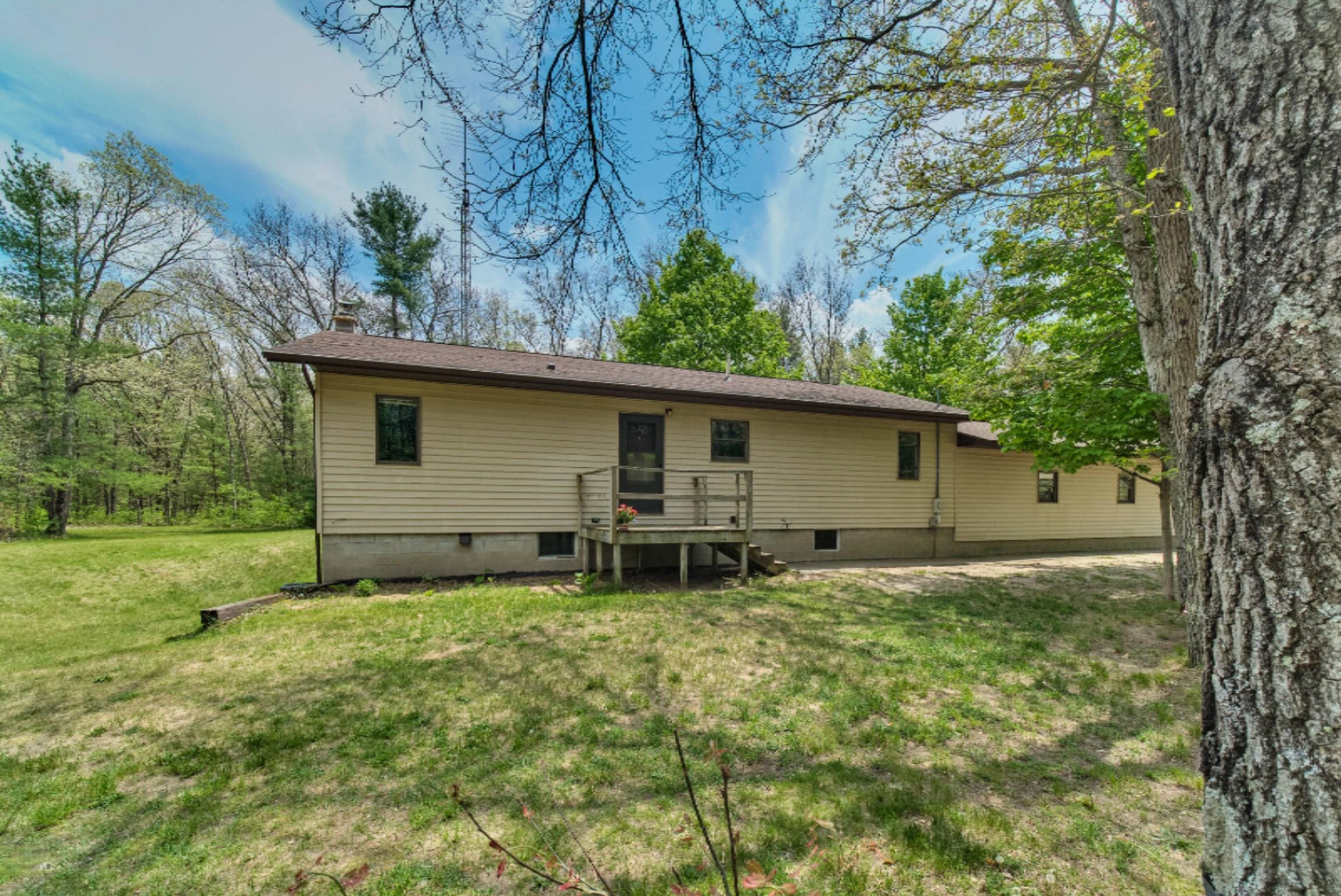 8578 South 116th Avenue Rothbury, MI 49452 - Photo 41 of 54 8578_S_116th_Ave-41