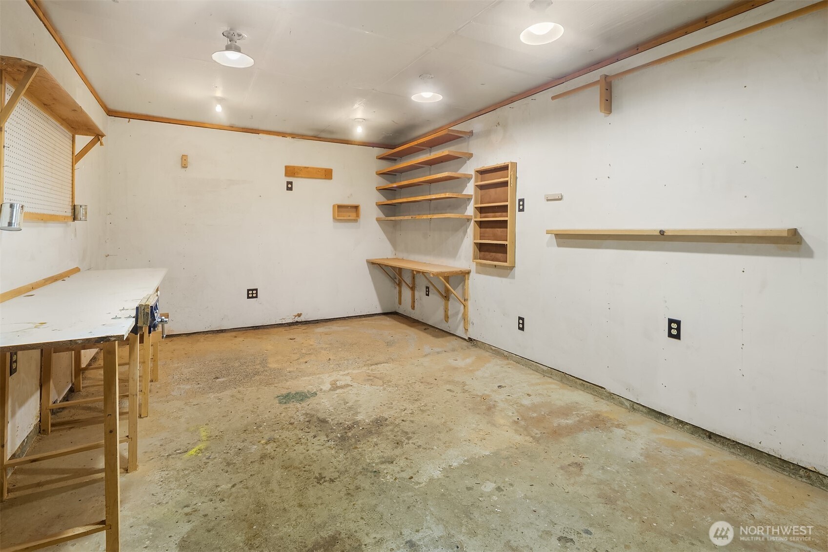 12800 Northeast 190th Place Bothell, WA 98011 - Photo 17 of 22 a view of an empty room