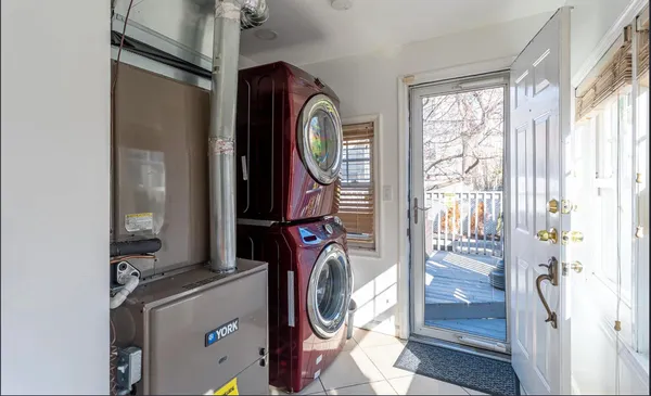 $4,000 | 148.5 Union Street, Jersey City, NJ 07304