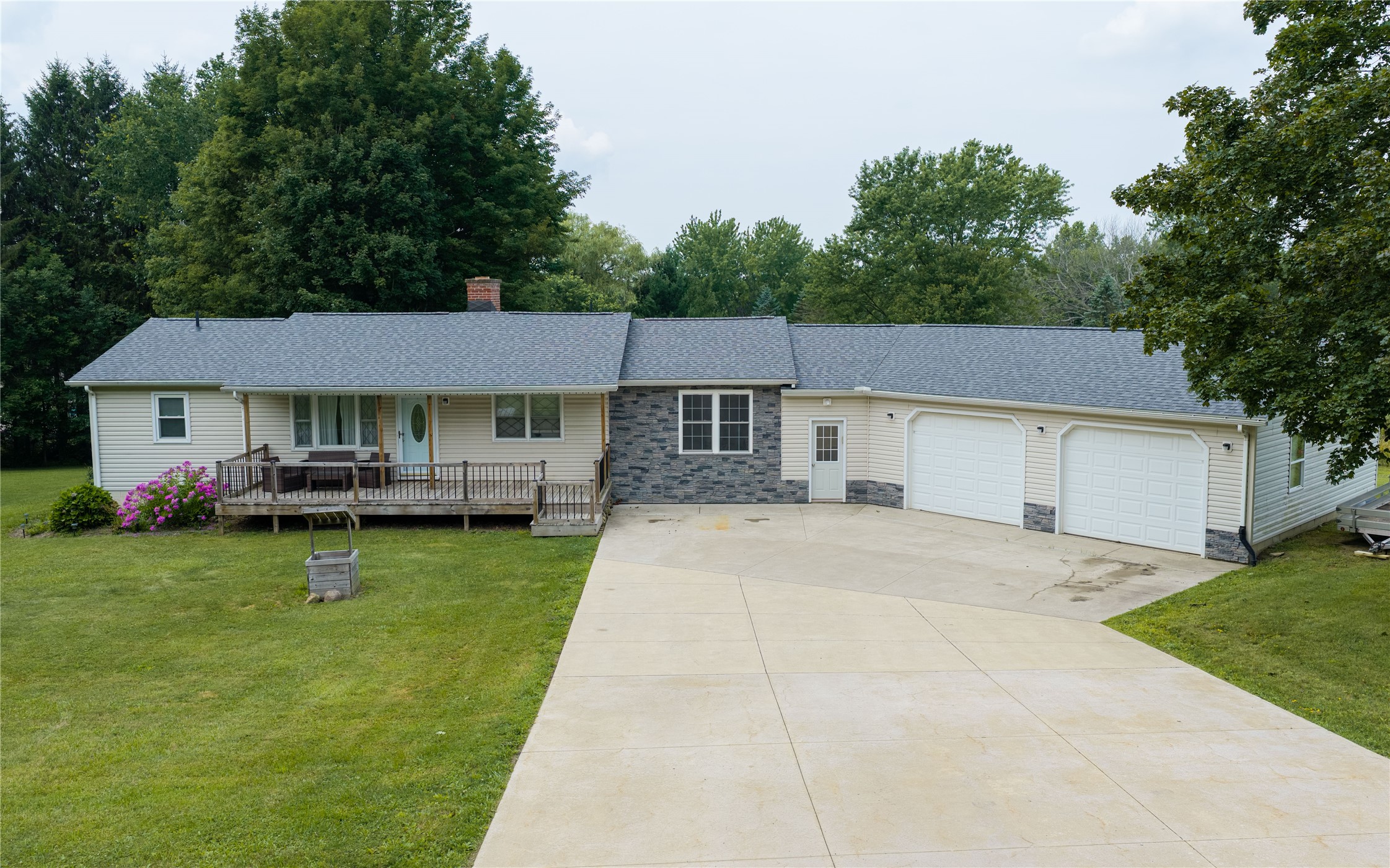 8642 Haft Road Erie, PA 16510 - Photo 2 of 34 Gallery Image 2