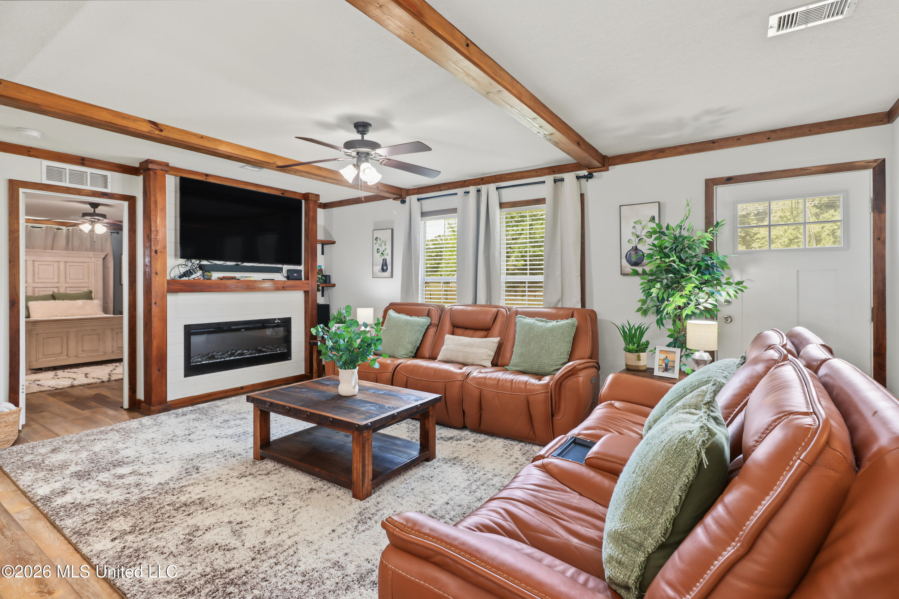 326 West Wire Road Perkinston, MS 39573 - Photo 19 of 42 Living Room