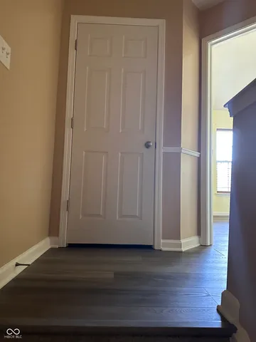 $2,150 | 11926 Kelso Drive, Unit 2, Zionsville, IN 46077