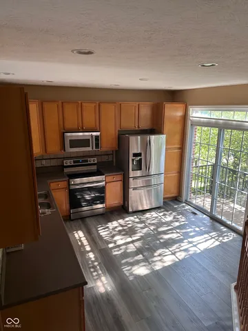 $2,150 | 11926 Kelso Drive, Unit 2, Zionsville, IN 46077