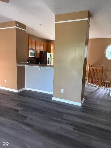 $2,150 | 11926 Kelso Drive, Unit 2, Zionsville, IN 46077