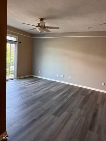 $2,150 | 11926 Kelso Drive, Unit 2, Zionsville, IN 46077