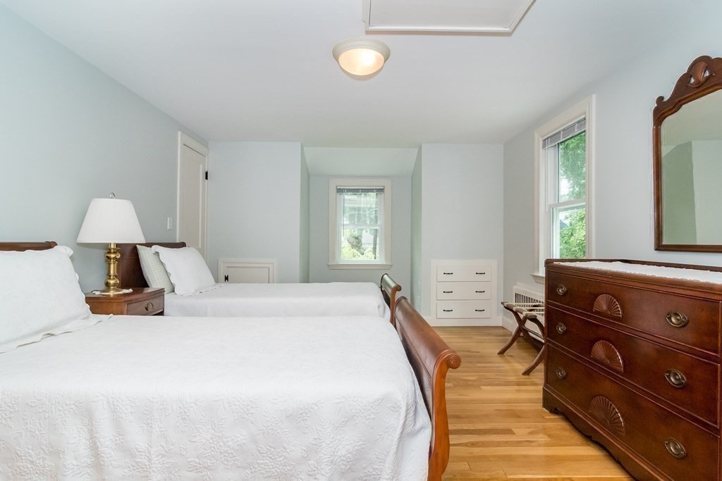 10 Bennett Road Wayland, MA 01778 - Photo 15 of 20