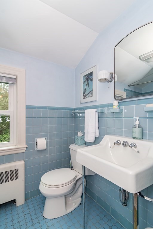 10 Bennett Road Wayland, MA 01778 - Photo 18 of 20