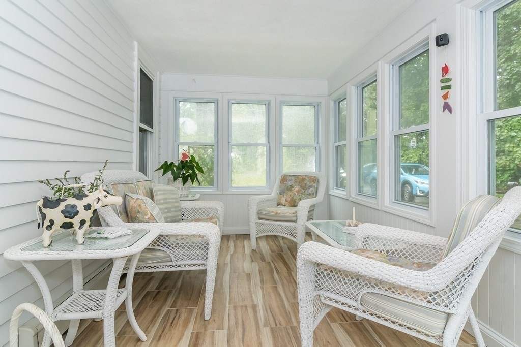 10 Bennett Road Wayland, MA 01778 - Photo 6 of 20