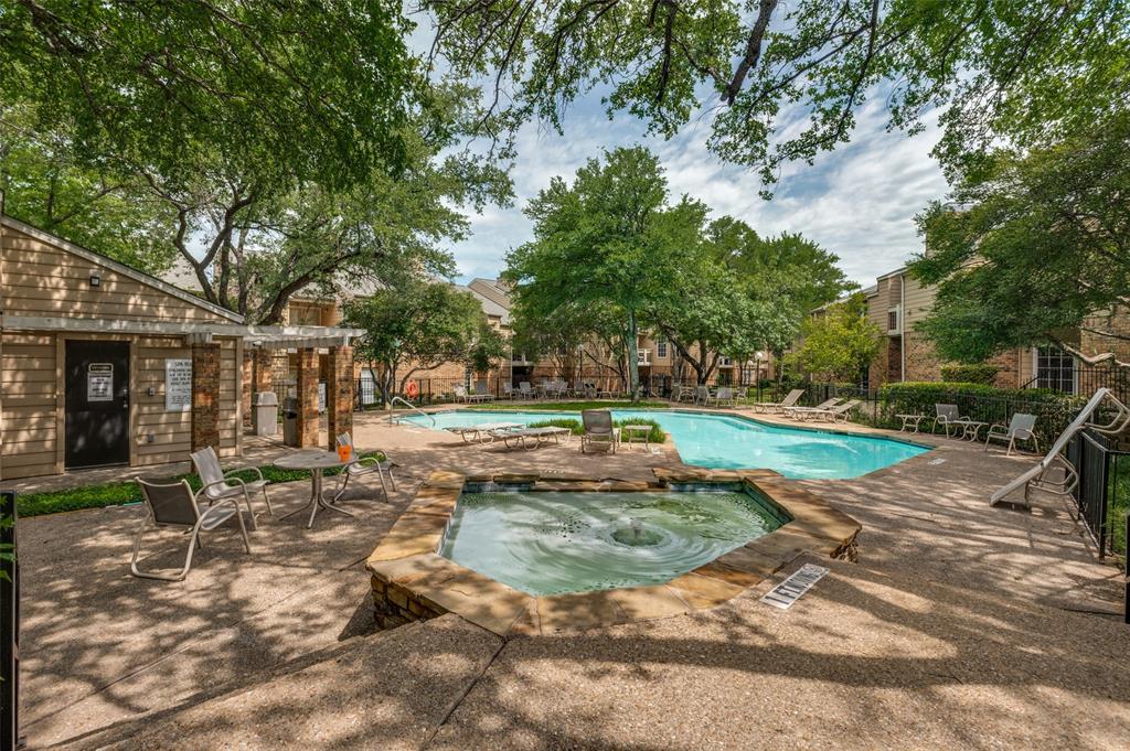 14277 Preston Road, Unit 1012 Dallas, TX 75254 - Photo 12 of 13 Community Pool