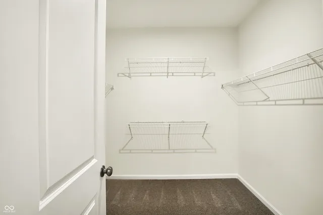 $274,362 | 1621 Clover Xing Drive, Greenfield, IN 46140