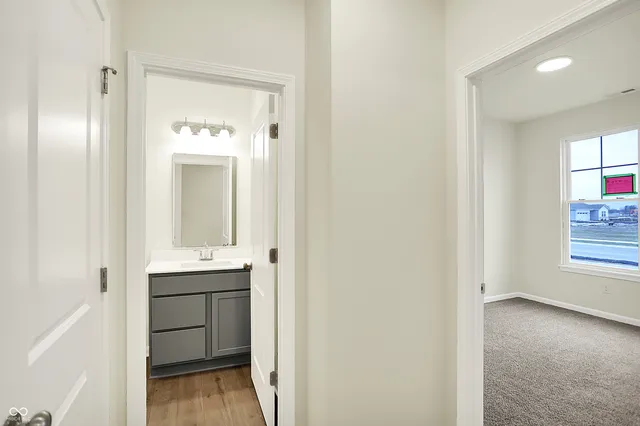 $274,362 | 1621 Clover Xing Drive, Greenfield, IN 46140