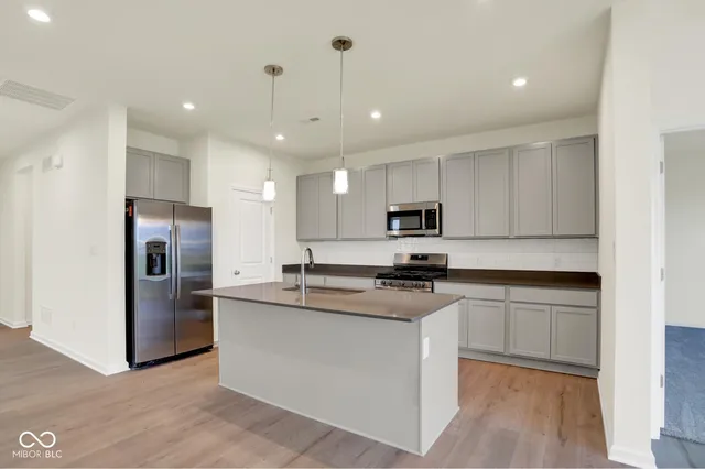 $274,362 | 1621 Clover Xing Drive, Greenfield, IN 46140