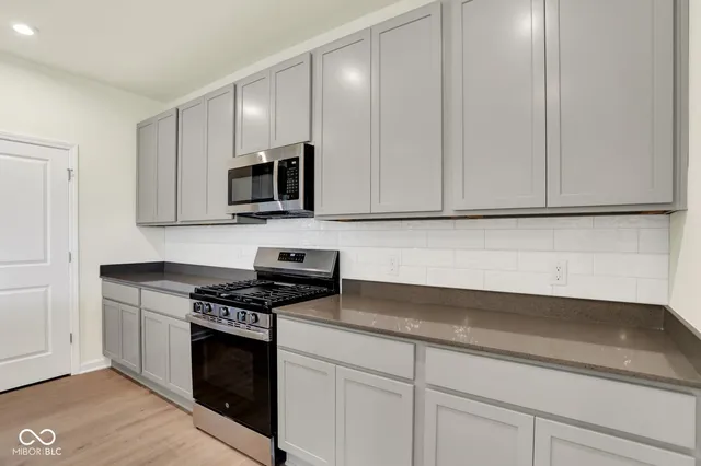 $274,362 | 1621 Clover Xing Drive, Greenfield, IN 46140