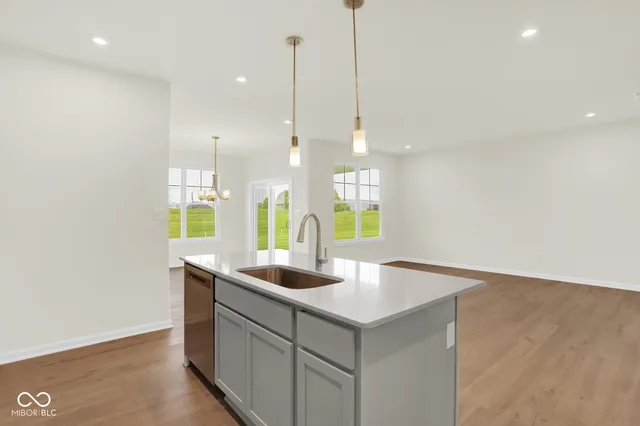 $274,362 | 1621 Clover Xing Drive, Greenfield, IN 46140