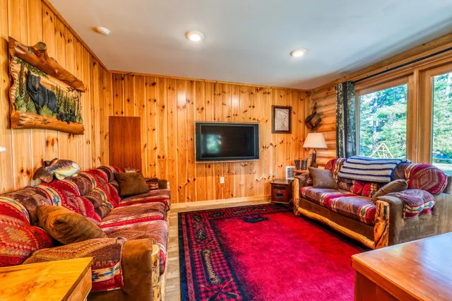 $795,000 | 8329 Stump Lake Drive Northeast, Bemidji, MN 56601