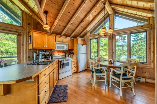 $795,000 | 8329 Stump Lake Drive Northeast, Bemidji, MN 56601