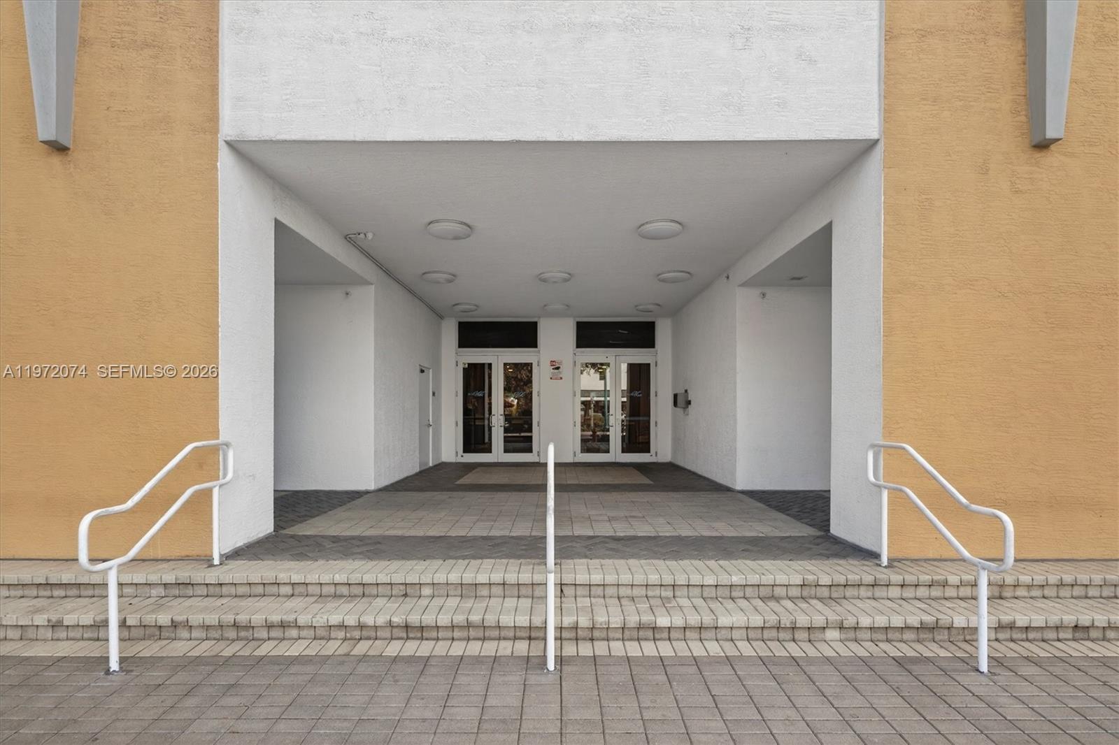 900 Southwest 8th Street, Unit 505 Miami, FL 33130 - Photo 4 of 46