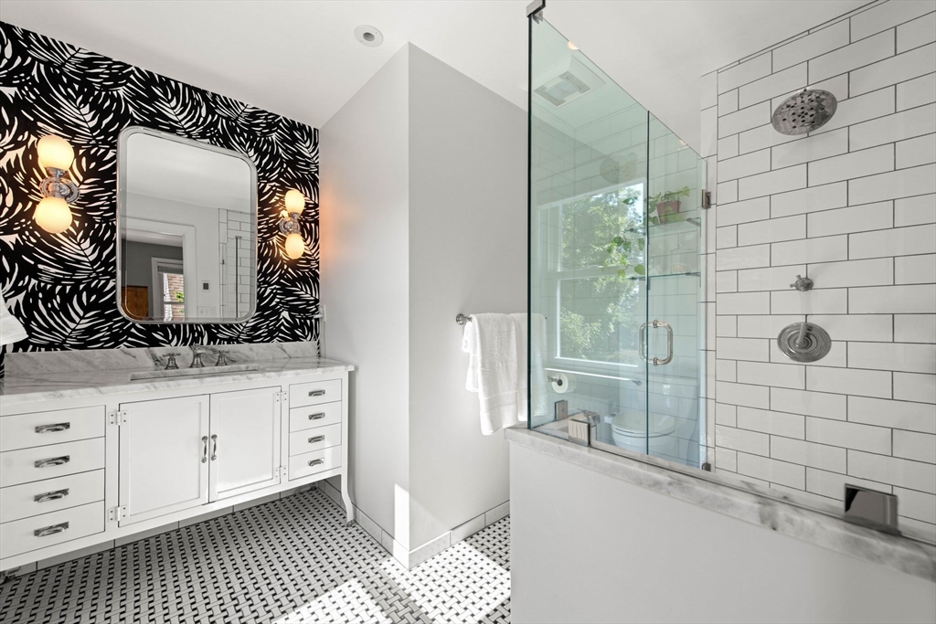 75 1/2 Pleasant Valley Road Amesbury, MA 01913 - Photo 14 of 36 Gallery Image 14
