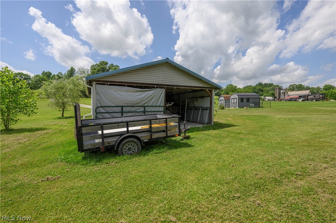 9427 Stonecreek Road Southwest Newcomerstown, OH 43832 - Photo 9 of 29