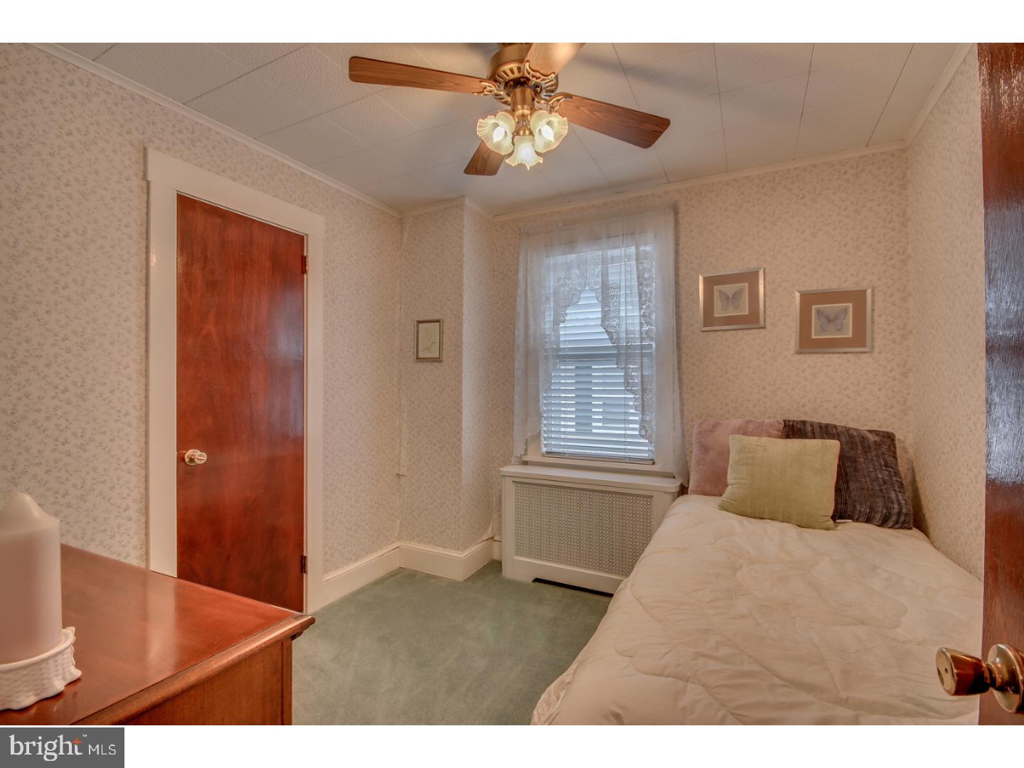 137 East Roland Road Brookhaven, PA 19015 - Photo 17 of 20 Bedroom 3