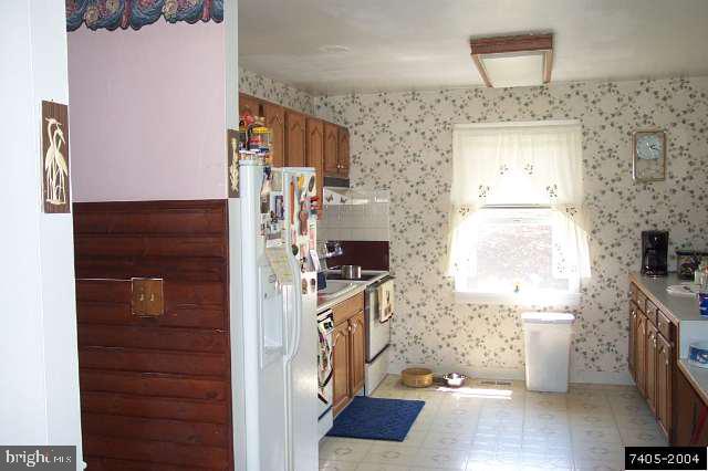 7028 Hokes Road Glen Rock, PA 17327 - Photo 6 of 7 Gallery Image 6