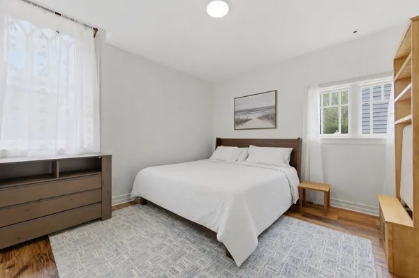 $6,250 | 235 1/2 Greenwood Street, Unit CH, Evanston, IL 60201