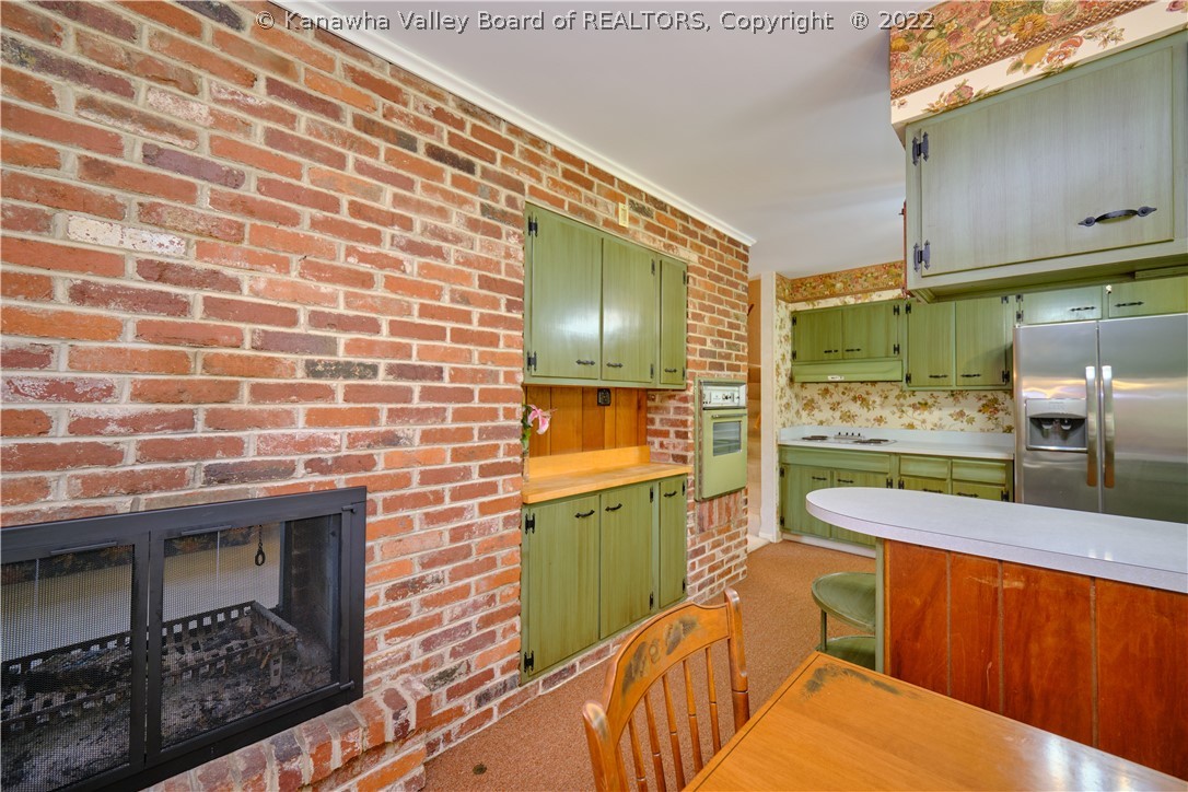 1706 Rolling Hills Road Charleston, WV 25314 - Photo 11 of 35 Gallery Image 11
