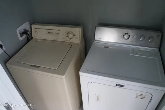 a close up view of washer and dryer