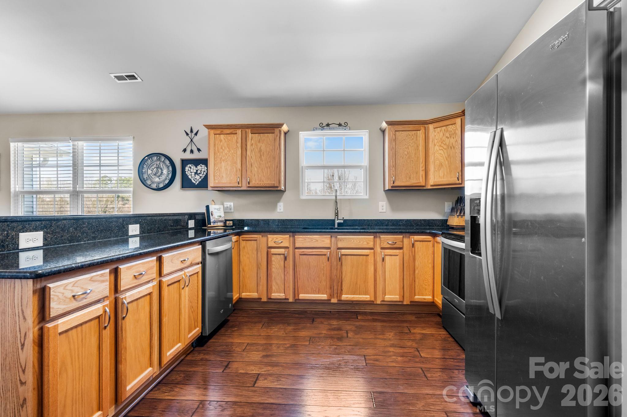 3842 East Maiden Road Maiden, NC 28650 - Photo 13 of 38