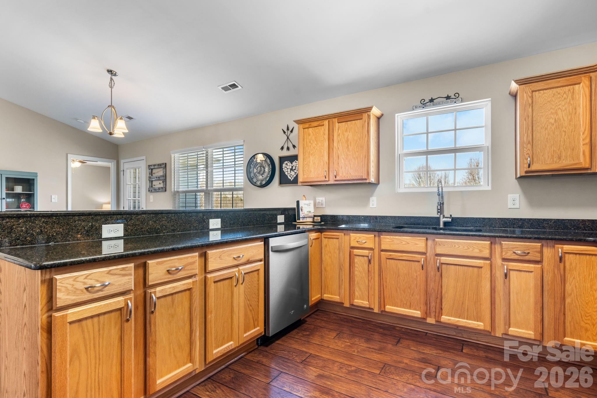 3842 East Maiden Road Maiden, NC 28650 - Photo 14 of 38