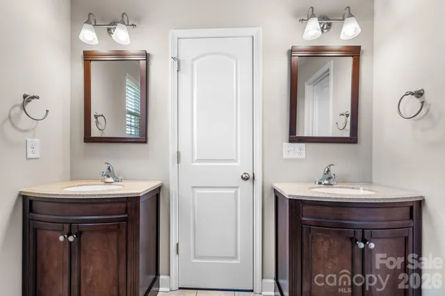 $398,700 | 3842 East Maiden Road, Maiden, NC 28650