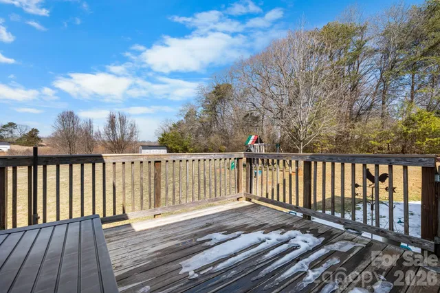 $398,700 | 3842 East Maiden Road, Maiden, NC 28650