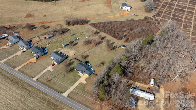 $398,700 | 3842 East Maiden Road, Maiden, NC 28650