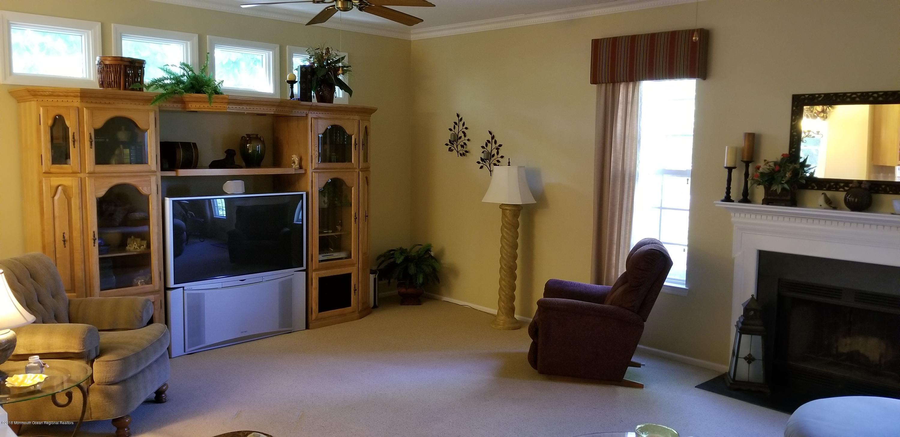 1216 Mohegan Road Manasquan, NJ 08736 - Photo 13 of 51 20180523_160522