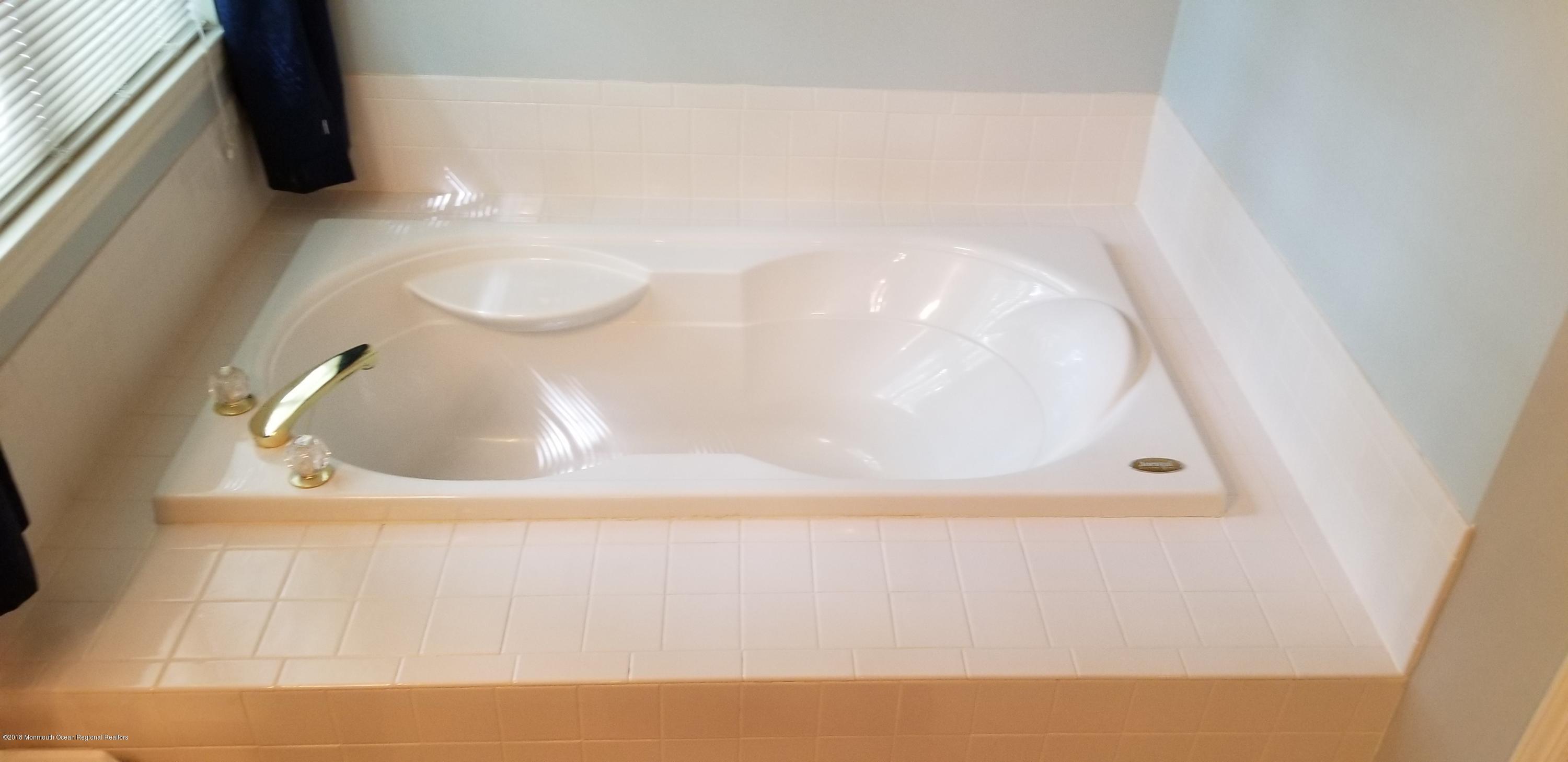 1216 Mohegan Road Manasquan, NJ 08736 - Photo 23 of 51 20180523_153820