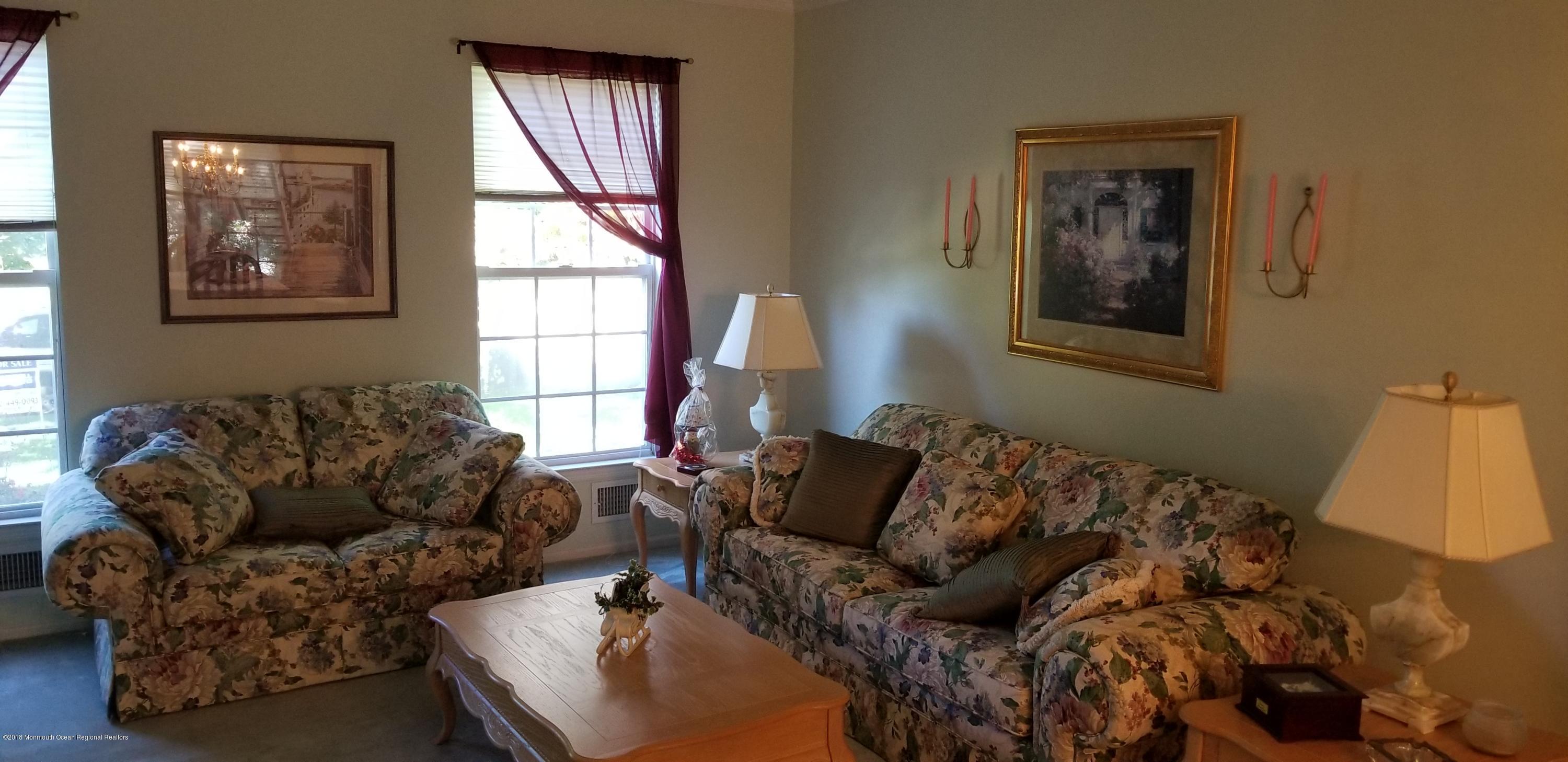 1216 Mohegan Road Manasquan, NJ 08736 - Photo 3 of 51 20180523_161159